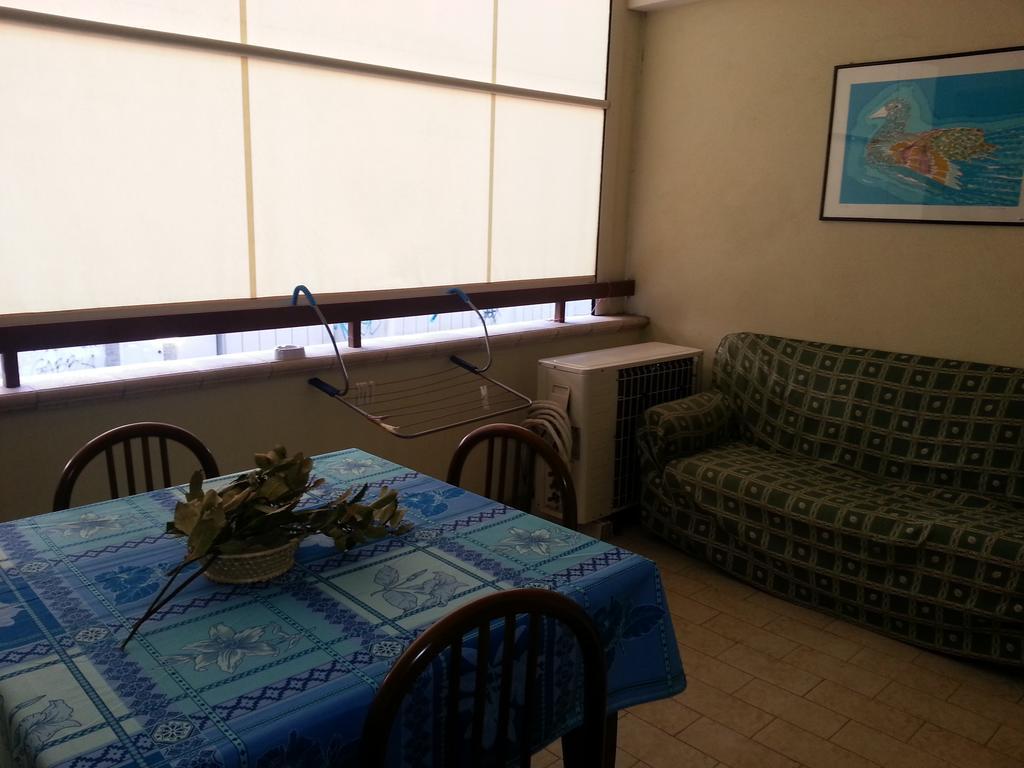 Reggio Central House Low Cost Per 4 ريجّو دي كالابريا المظهر الخارجي الصورة