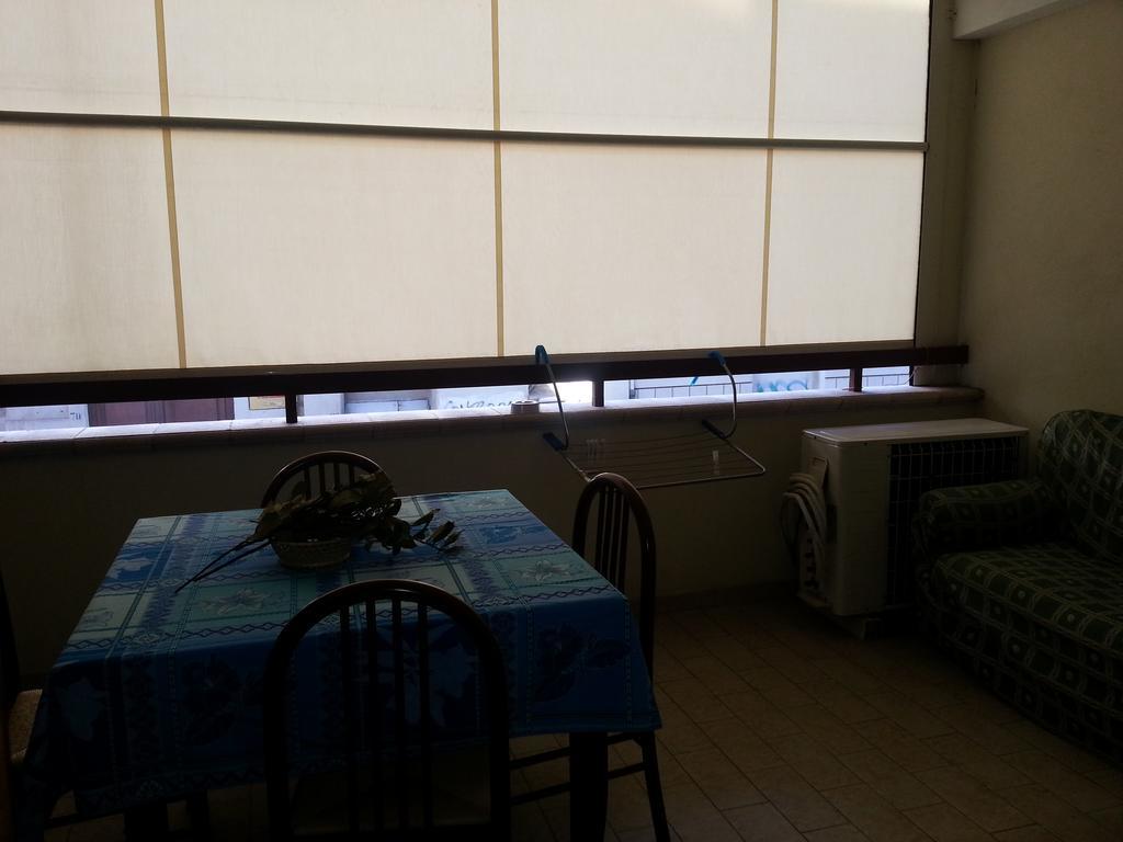 Reggio Central House Low Cost Per 4 ريجّو دي كالابريا المظهر الخارجي الصورة