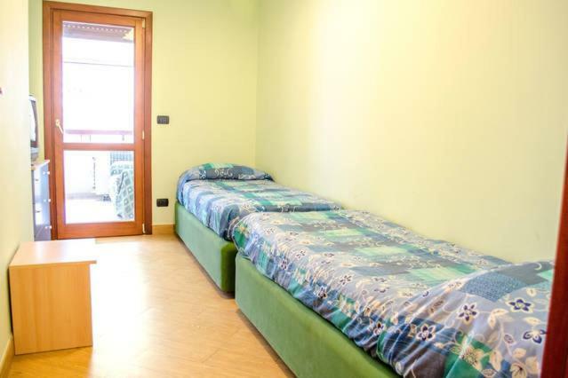 Reggio Central House Low Cost Per 4 ريجّو دي كالابريا المظهر الخارجي الصورة