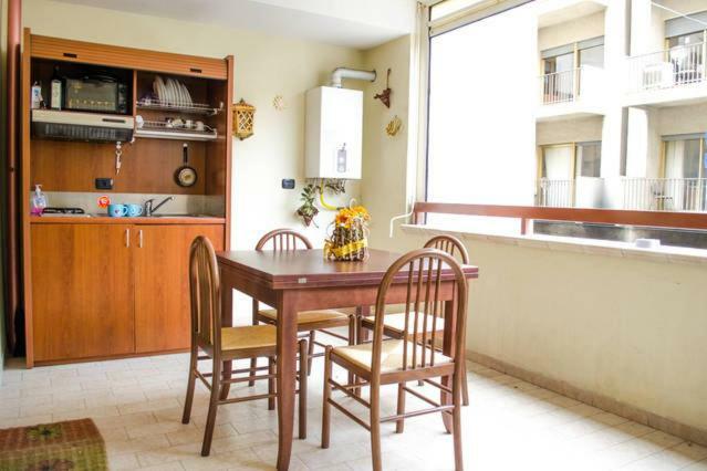 Reggio Central House Low Cost Per 4 ريجّو دي كالابريا المظهر الخارجي الصورة